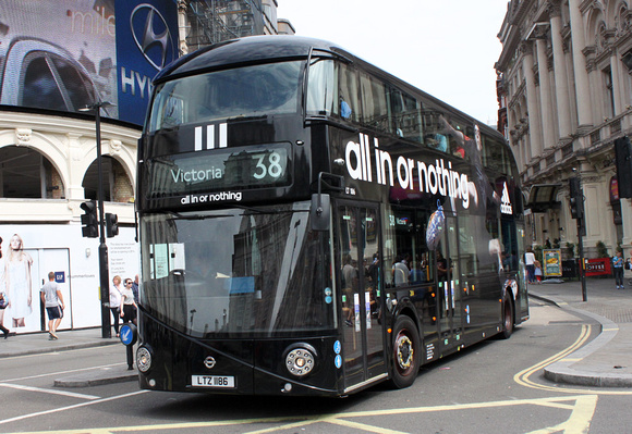 Route 38, Arriva London, LT186, LTZ1186, Piccadilly Circus