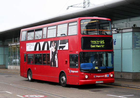 Route 115, Stagecoach London 18259, LX04FZD, Canning Town