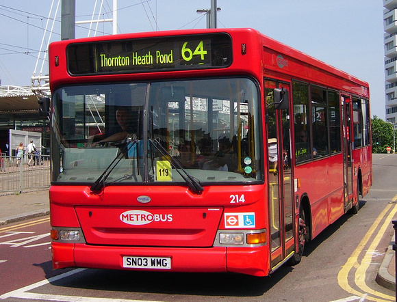Route 64, Metrobus 214, SN03WMG, Croydon