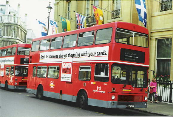 Route 109, South London Buses, M458, GYE458W, Trafalgar Square