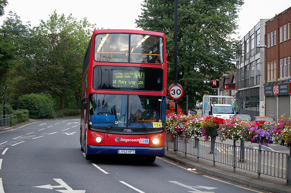 Route N47, Stagecoach London 17585, LV52HFT, Orpington