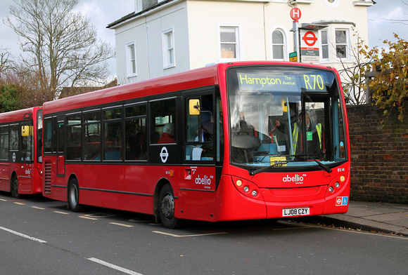 Route R70, Abellio London 8514, LJ08CZY, Fulwell