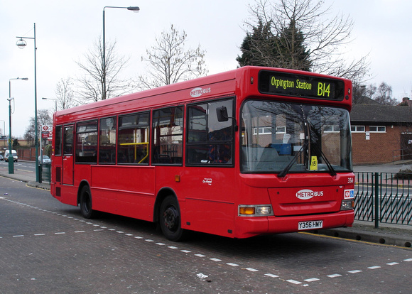 Route B14, Metrobus 356, Y356HMY, Bexleyheath