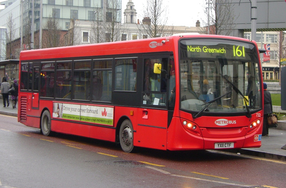 Route 161, Metrobus 732, YX11CTF, Woolwich