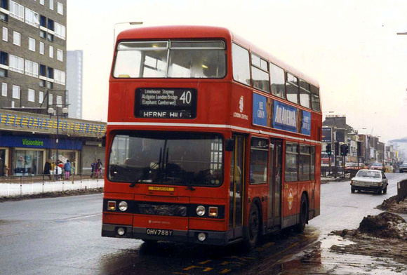 Route 40, London Central, T788, OHV788Y, Camberwell