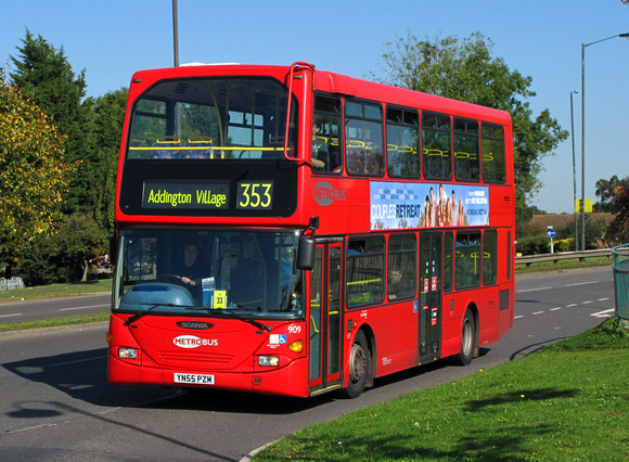 Route 353, Metrobus 909, YN55PZM, Addington Village