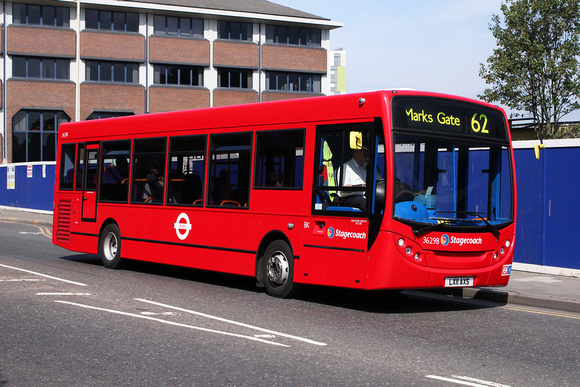 Route 62, Stagecoach London 36298, LX11AXS