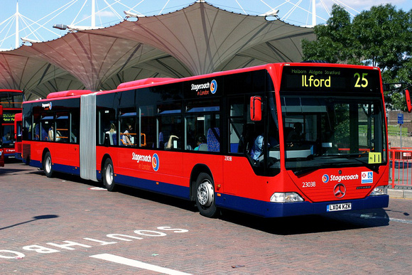 Route 25, Stagecoach London 23038, LX04KZK, Stratford