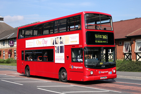 Route 262, Stagecoach London 17232, X232NNO