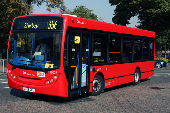 Route 356, Selkent ELBG 36025, LX58CCJ, Shirley