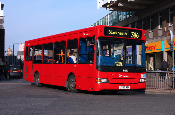 Route 386, Selkent ELBG 34382, LX03BZP, Woolwich