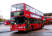 Route 262, Stagecoach London 17089, T689KPU, Beckton Asda