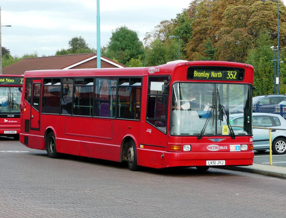 Route 352, Metrobus 380, LK51JYJ, Bromley