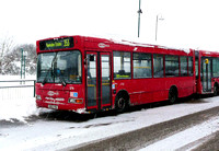 Route 353, Metrobus 274, SN03YBG, Addington Village