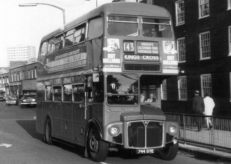 London Bus Routes Route 143 Brent Cross Archway