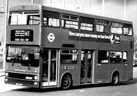 Route 143, London Transport, M197, BYX197V, Brent Cross