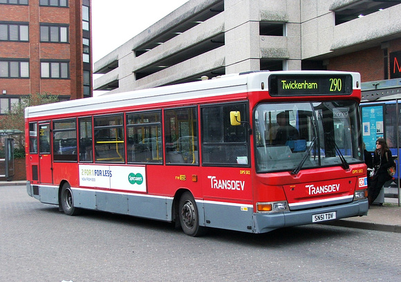 Route 290, Transdev, DPS582, SN51TDV, Staines
