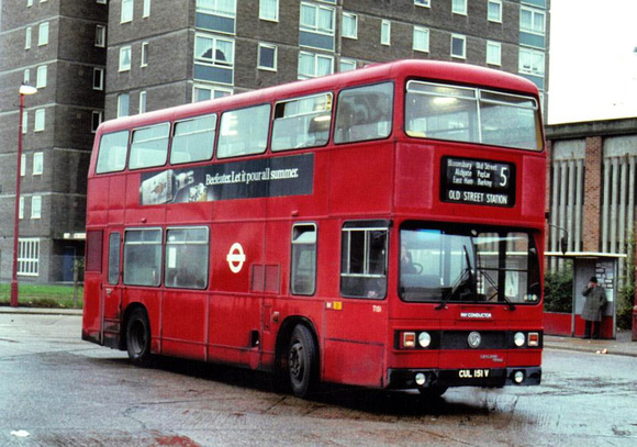 Route 5, London Transport, T151, CUL151V, Becontree Heath