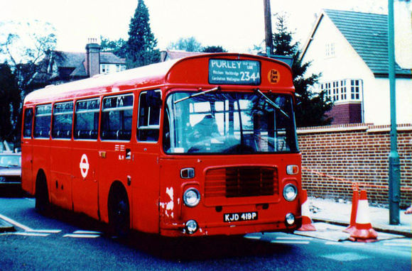 Route 234A, London Transport, BL19, KJD419P