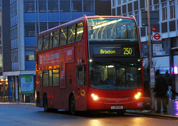 Route 250, Arriva London, T127, LJ10HVG, Croydon
