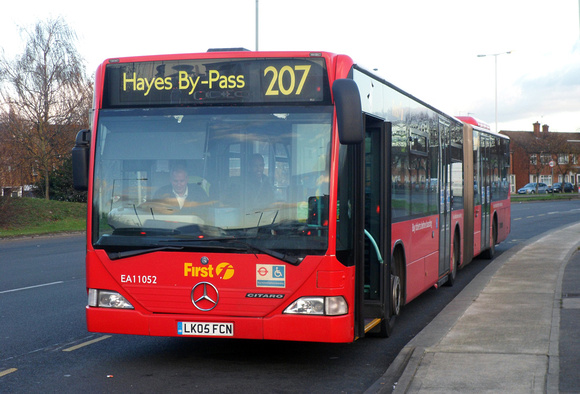 Route 207, First London, EA11052, LK05FCN, Hayes By Pass