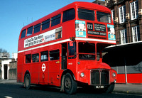 Route 122, London Transport, RM851, WLT851