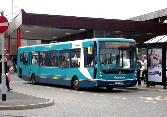 Route 825, Arriva Midlands 3739, YJ57AZR, Stafford