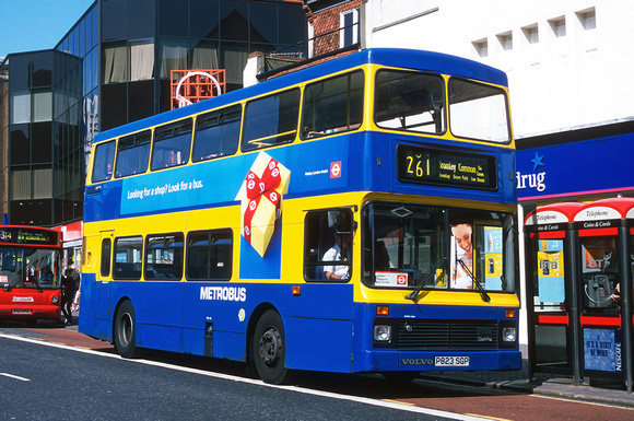 Route 261, Metrobus 823, P823SGP, Bromley