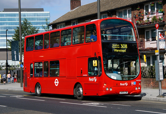 Route 308, First London, VNW32353, LK53LZR, Stratford