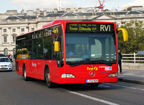 Route RV1, First London, ES64009, LT02NUH, Waterloo