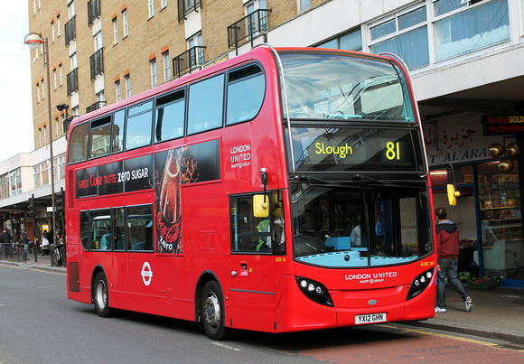 Route 81, London United RATP, ADE30, YX12GHN, Hounslow