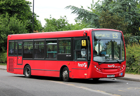 Route E5, First London, DMS44417, YX09FLW, Southall