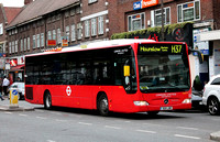 Route H37, London United RATP, MCL4, BD11LWR, Hounslow