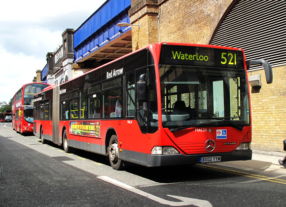 Route 521, London General, MAL24, BX02YYM, Waterloo