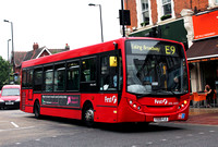 Route E9, First London, DML44113, YX09FLE, Ealing Broadway