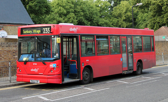 Route 235, Abellio London 8748, RN52FRF, Brentford