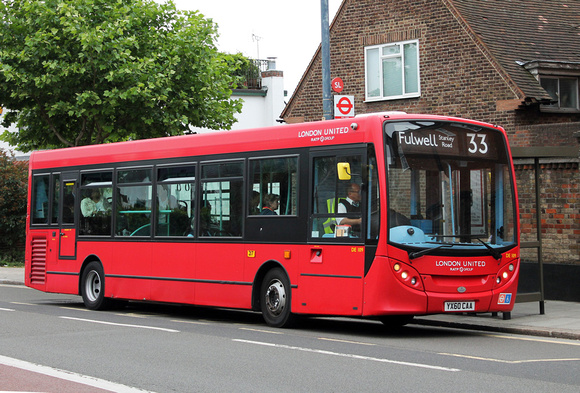 Route 33, London United RATP, DE109, YX60CAA, Twickenham