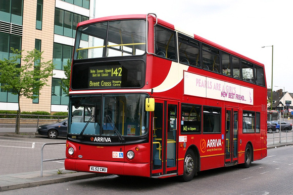 Route 142, Arriva The Shires 6005, KL52CWU, Watford Junction
