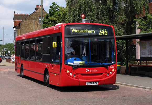 Route 246, Selkent ELBG 36010, LX58BZY, Bromley