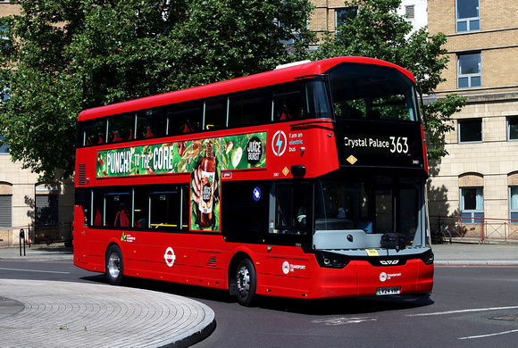 Route 363, Transport UK 3087, LV24VNP, St George's Circus