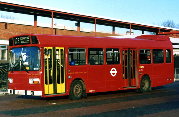 Route 126, London Transport, LS292, YYE292T, Eltham