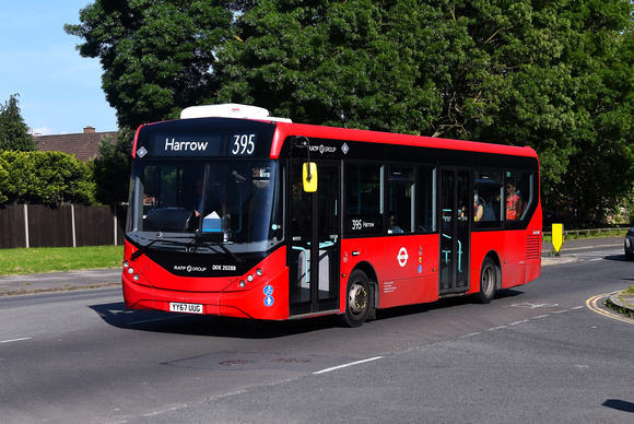 Route 395, London Sovereign RATP, DDE20288, YY67UUG, Northolt