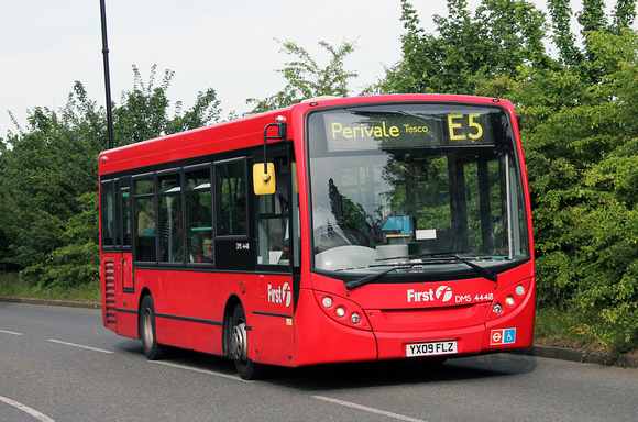 Route E5, First London, DML44418, YX09FLZ, Southall