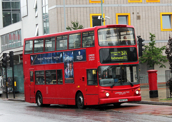 Route 371, London United RATP, TA208, SN51SYG, Kingston