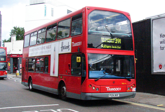 Route 391, Transdev, VLE4, PG04WHF, Hammersmith