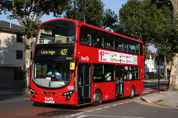 Route 427, First London, VN37879, BF10LSV, Hanwell