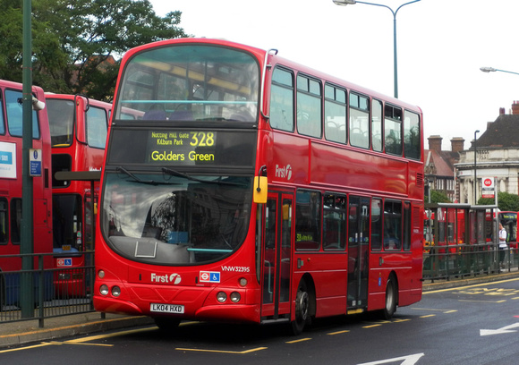 Route 328, First London, VNW32395, LK04HXD, Golders Green