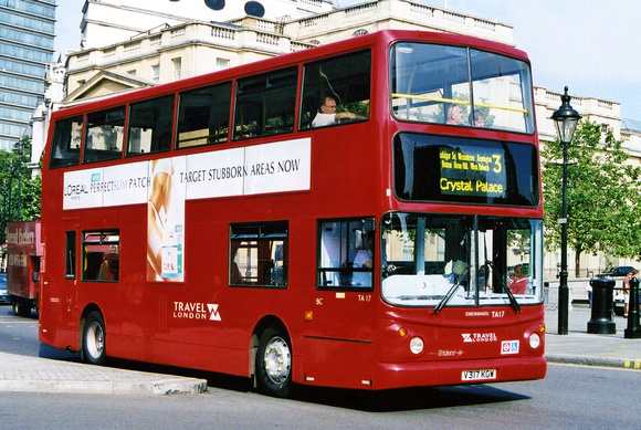 Route 3, Travel London, TA17, V317KGW, Trafalgar Square