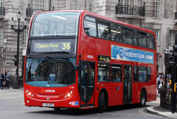 Route 38, Arriva London, T70, LJ59ADX, Piccadilly Circus