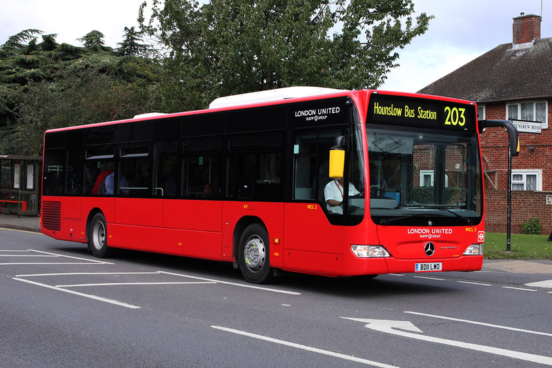 london-bus-routes-route-203-hounslow-bus-station-staines-route